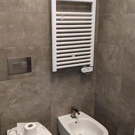Apartment Mantega At Navigli - Pool And Garage